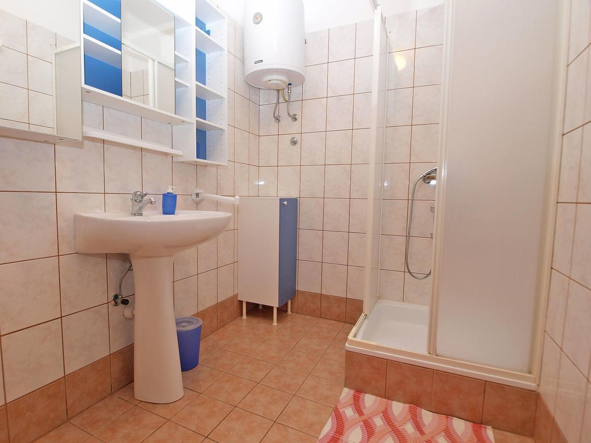Apartments Dvorine 1210 Banjole Eksteriør billede